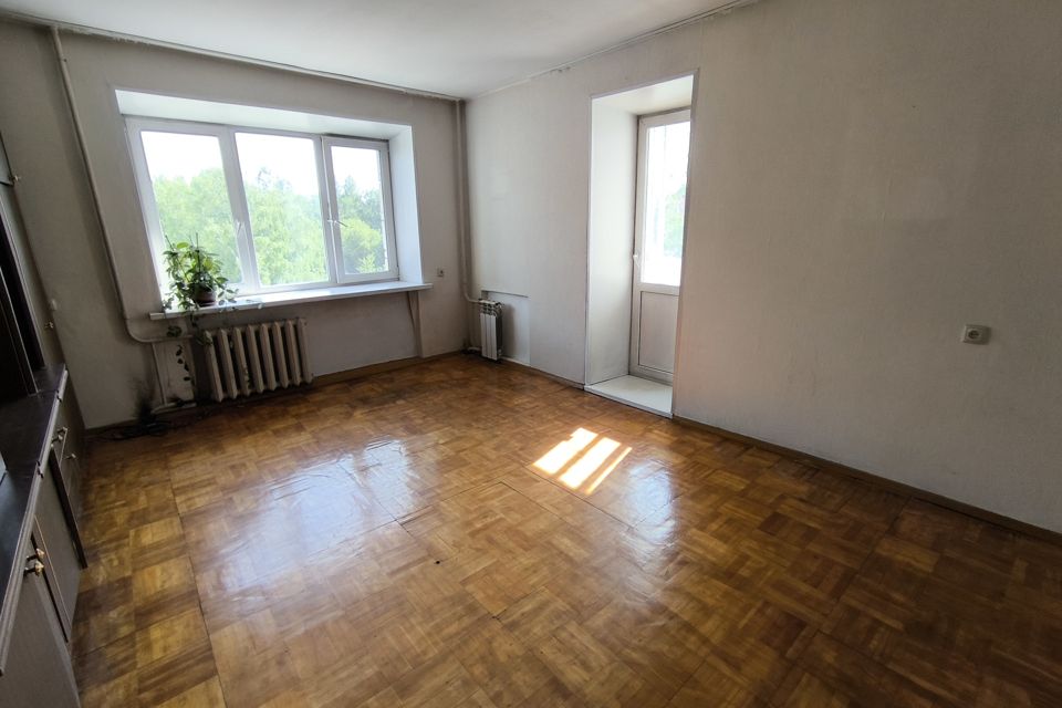 Продаётся 3-комнатная квартира, 60.4 м²