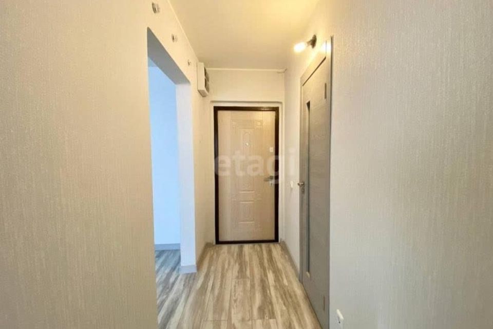 Продаётся 2-комнатная квартира, 58.7 м²
