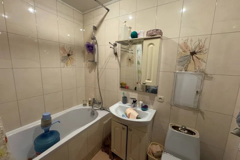 Продаётся 3-комнатная квартира, 58 м²