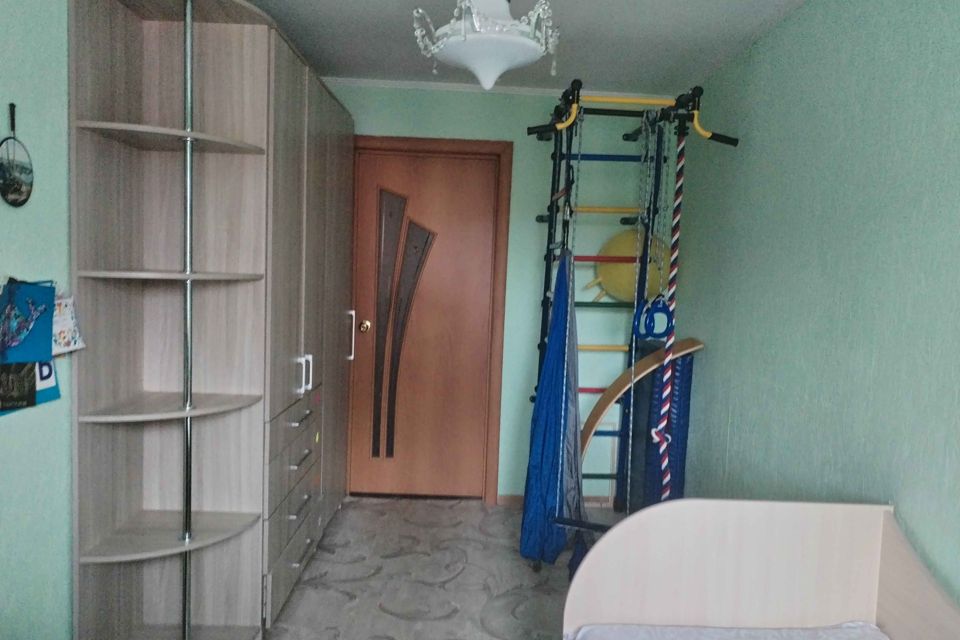 Продаётся 3-комнатная квартира, 54.3 м²