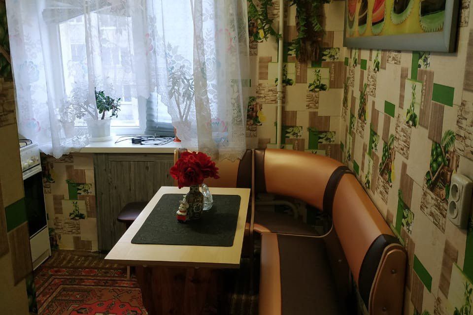 Продаётся 3-комнатная квартира, 58.1 м²
