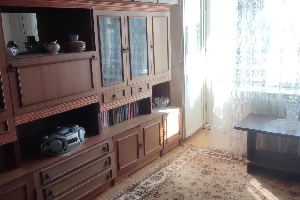 Продаётся 3-комнатная квартира, 59.3 м²