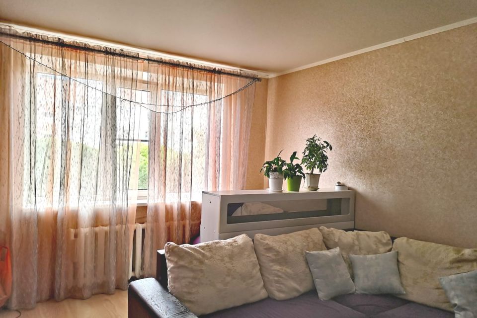 Продаётся 3-комнатная квартира, 63 м²