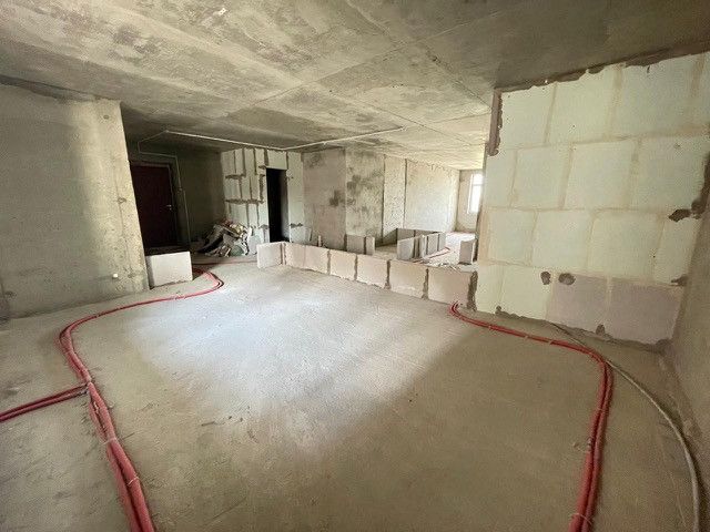 Продаётся 3-комнатная квартира, 104.2 м²