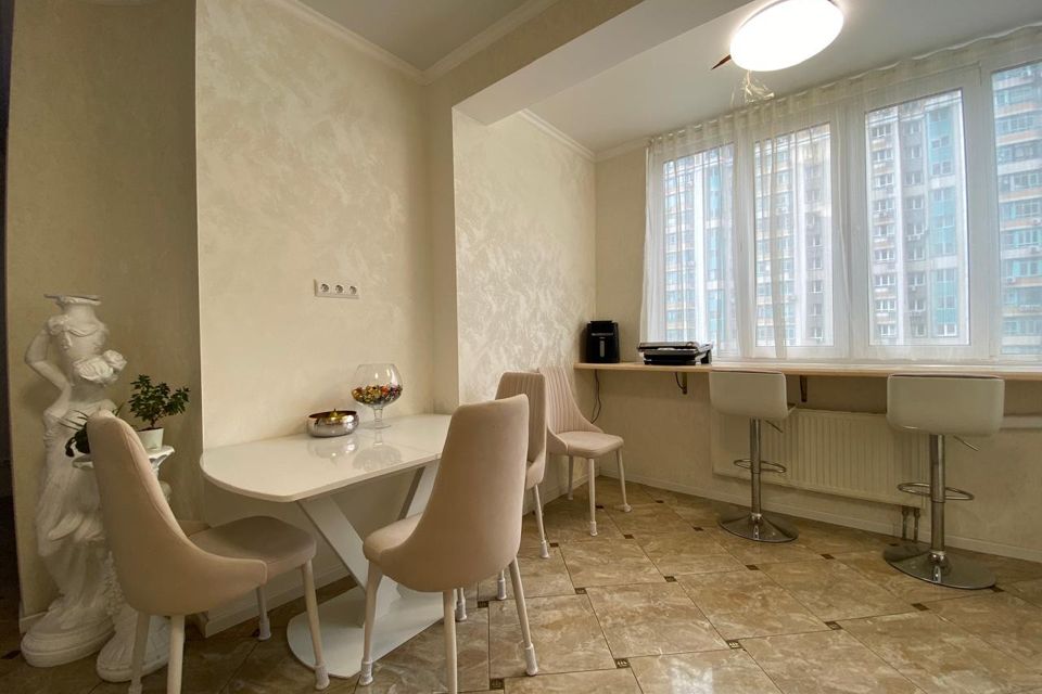 Продаётся 3-комнатная квартира, 62.2 м²