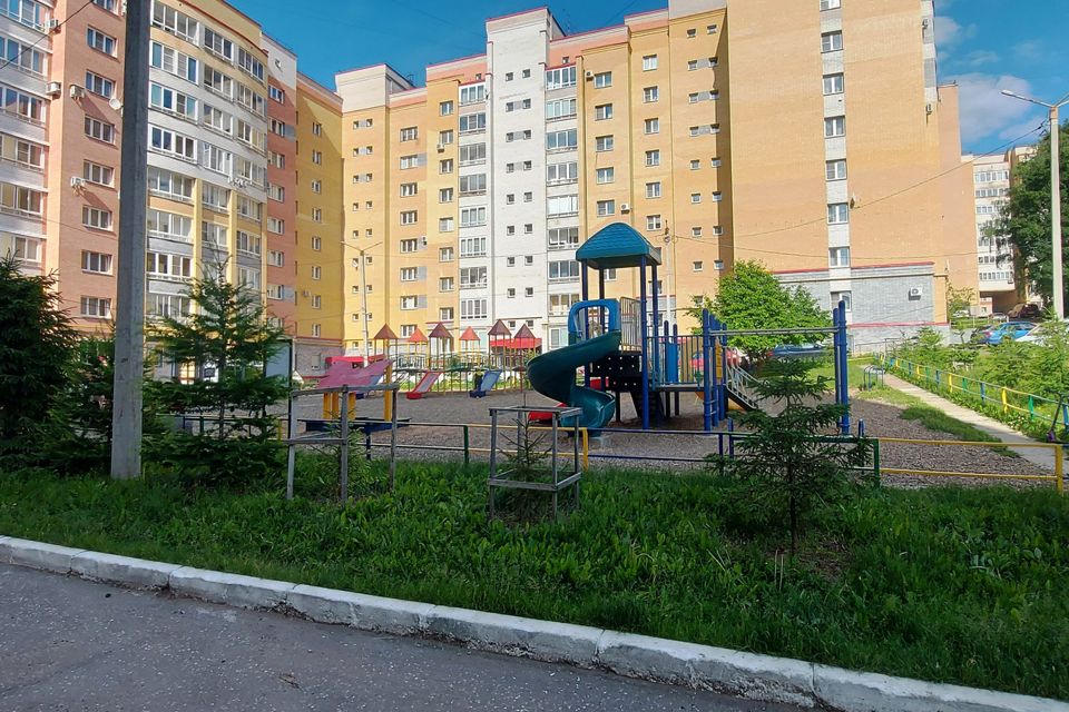 Продаётся 3-комнатная квартира, 82.9 м²