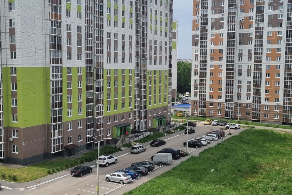 Продаётся 3-комнатная квартира, 76.8 м²