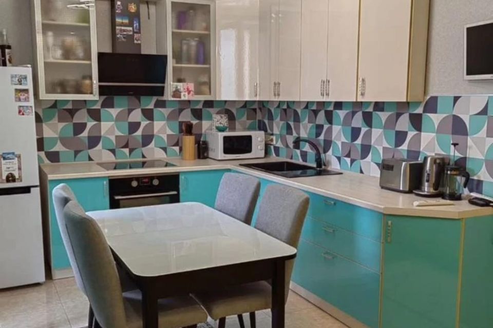 Продаётся 2-комнатная квартира, 69 м²