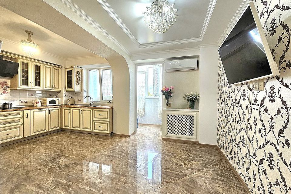 Продаётся 3-комнатная квартира, 79.9 м²