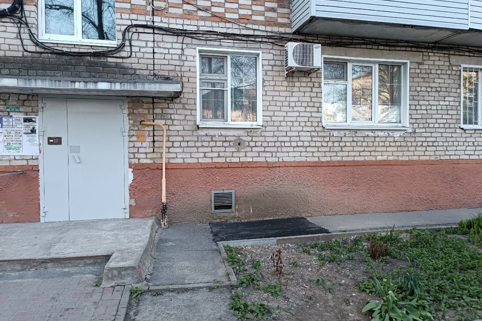Продаётся 3-комнатная квартира, 60.8 м²