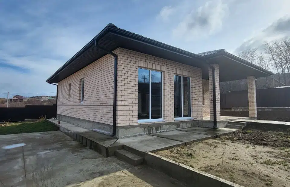 Продаётся 1-этажный дом, 100 м²