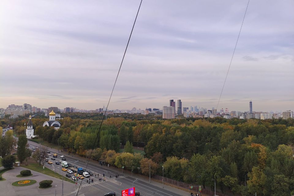 Продаётся 2-комнатная квартира, 51.7 м²