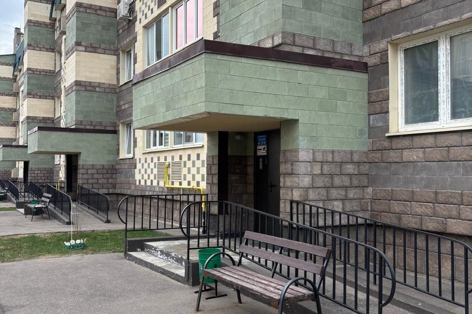 Продаётся 2-комнатная квартира, 57 м²