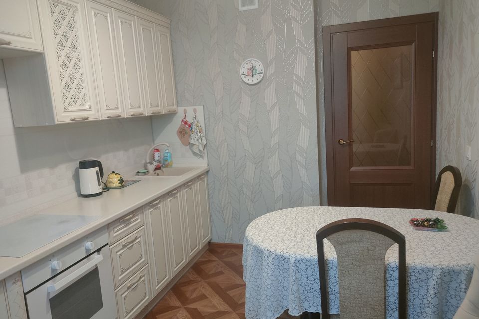 Продаётся 2-комнатная квартира, 49.2 м²
