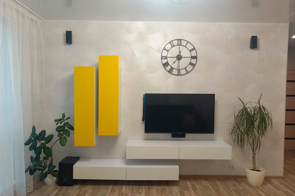 Продаётся 3-комнатная квартира, 81 м²