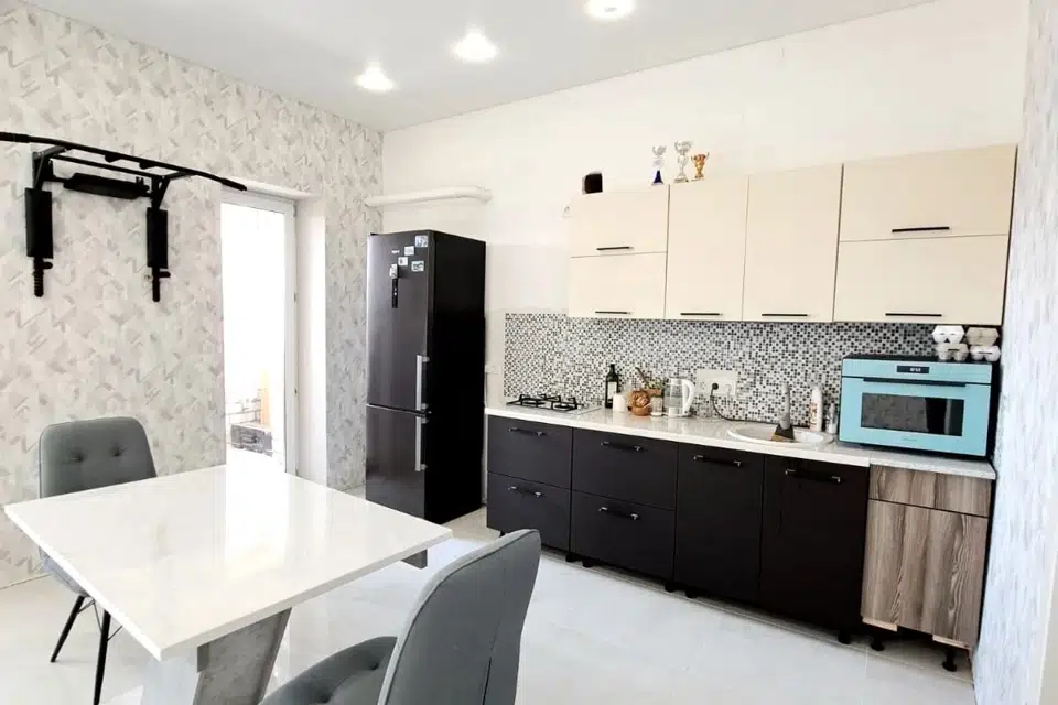 Продаётся 2-комнатная квартира, 56 м²