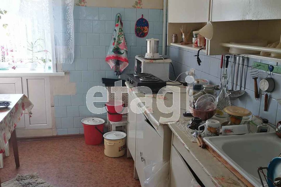 Продаётся 3-комнатная квартира, 57 м²