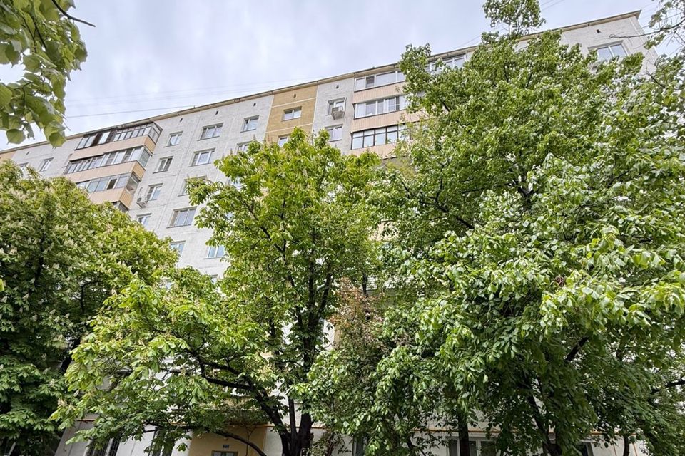 Продаётся 1-комнатная квартира, 35.8 м²