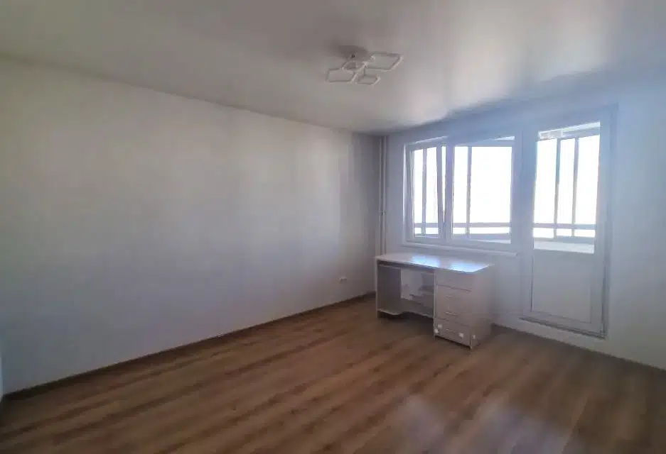 Продаётся 2-комнатная квартира, 55.6 м²