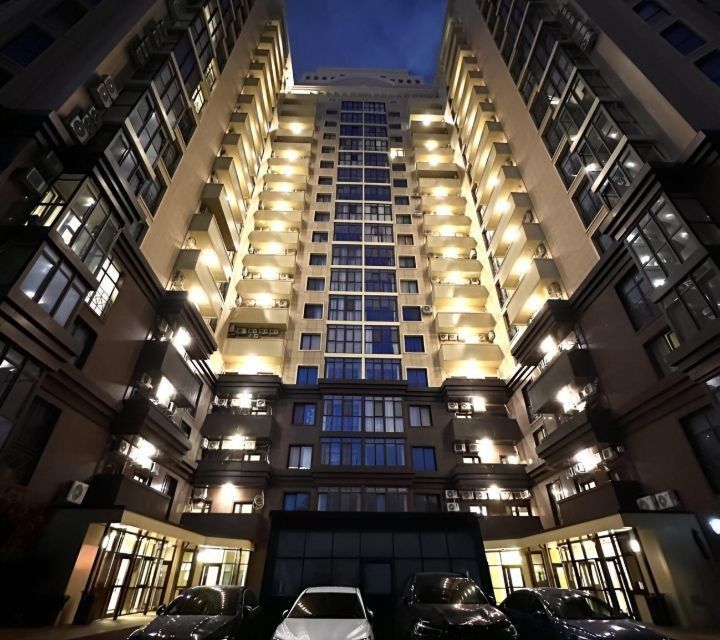 Продаётся 2-комнатная квартира, 97 м²