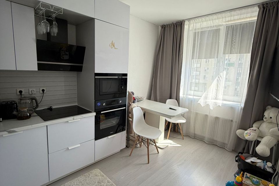 Продаётся 1-комнатная квартира, 36 м²