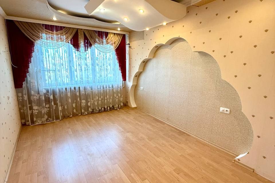 Продаётся 3-комнатная квартира, 77.6 м²