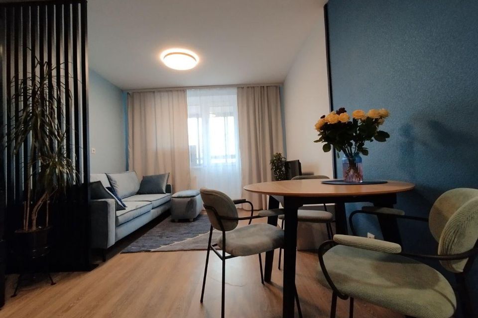 Продаётся 2-комнатная квартира, 56 м²