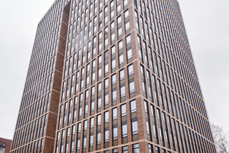 Продаётся 1-комнатная квартира, 73.3 м²