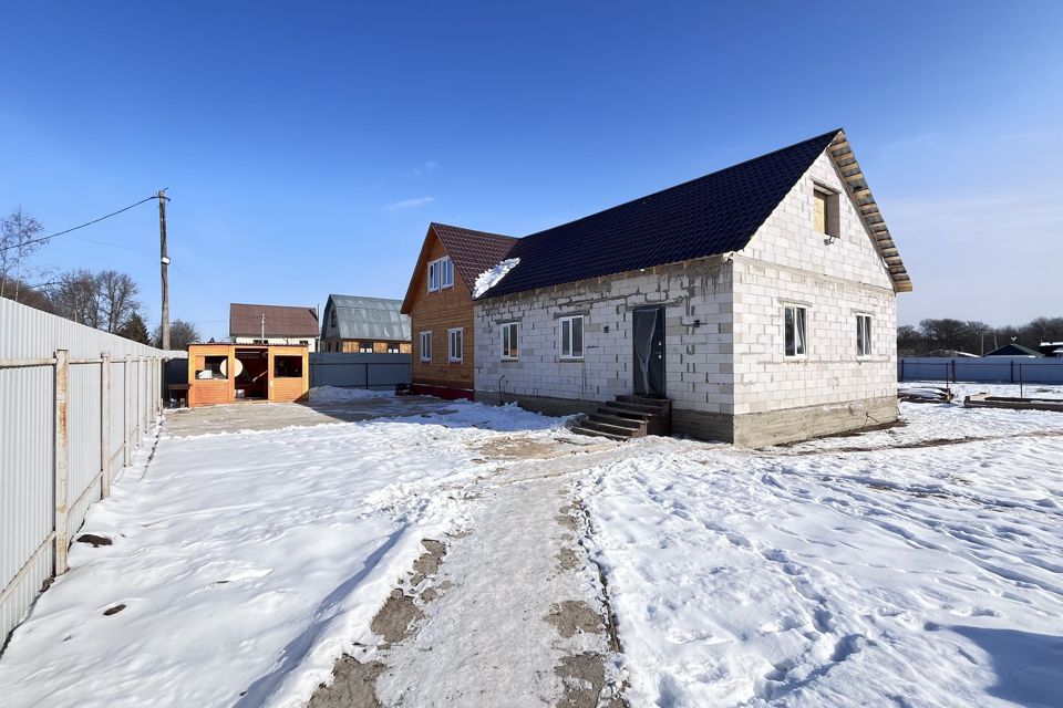 Продаётся 2-этажный дом, 97 м²