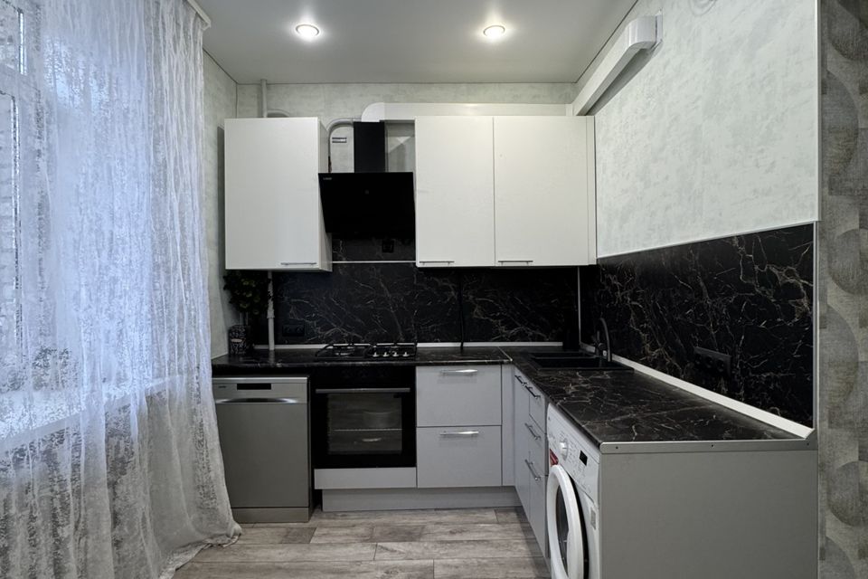 Продаётся 3-комнатная квартира, 79.8 м²
