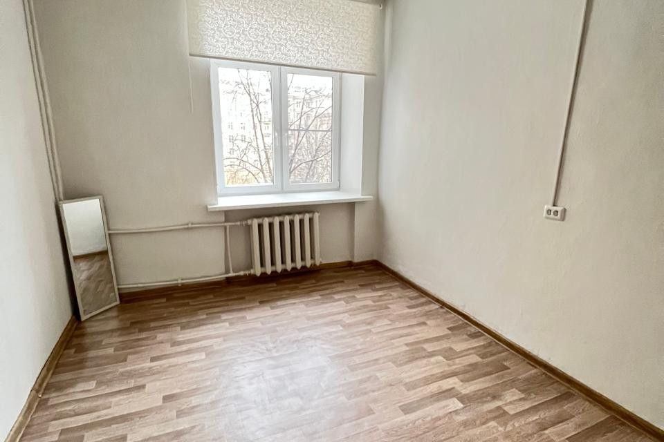 Продаётся комната в 4-комн. квартире, 11 м²