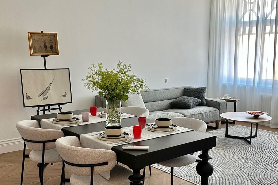 Продаётся 2-комнатная квартира, 90.2 м²
