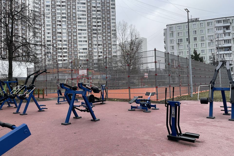 Продаётся 3-комнатная квартира, 51.2 м²