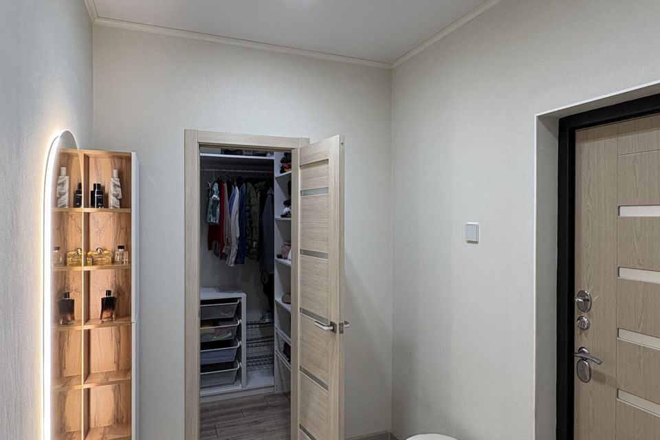 Продаётся 1-комнатная квартира, 41.2 м²