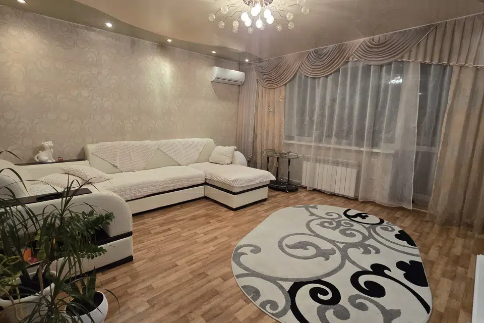 Продаётся 3-комнатная квартира, 95 м²