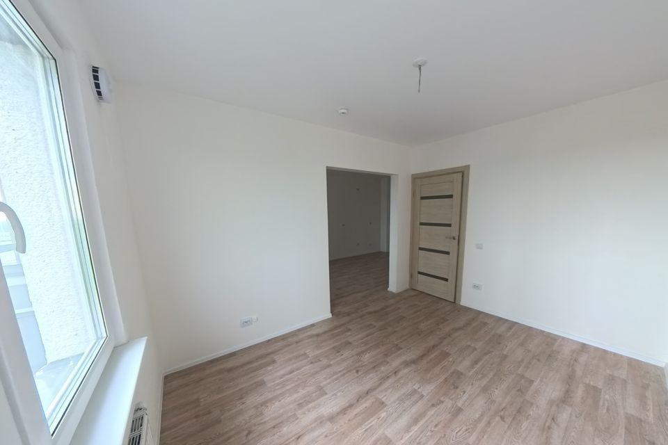 Продаётся 1-комнатная квартира, 37 м²
