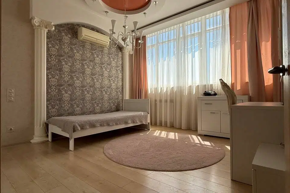 Продаётся 5-комнатная квартира, 128.1 м²