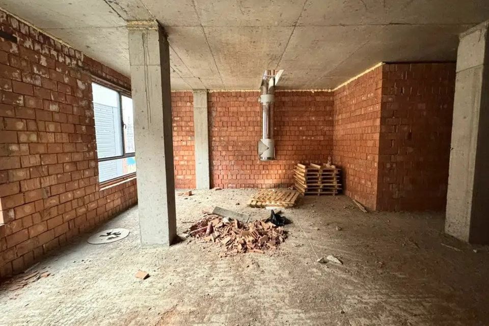 Продаётся 3-комнатная квартира, 87 м²