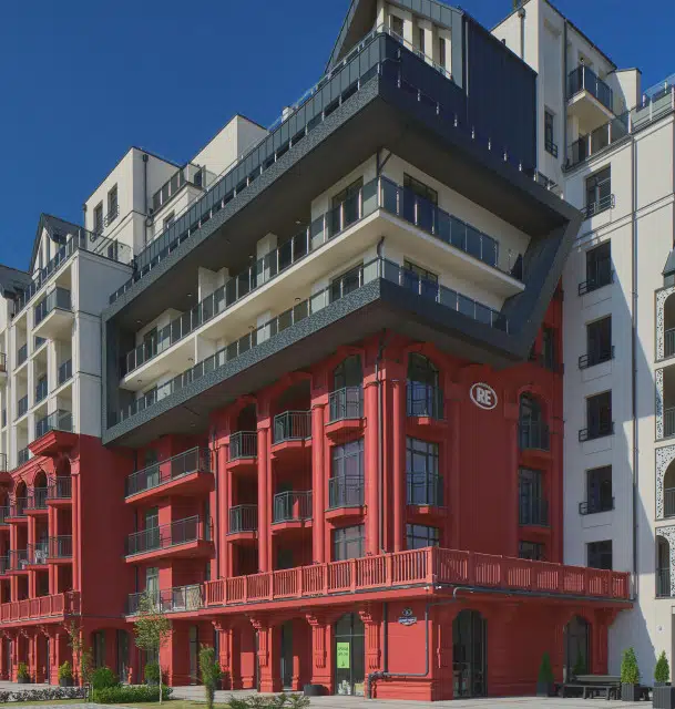 Продаётся 4-комнатная квартира, 106.4 м²