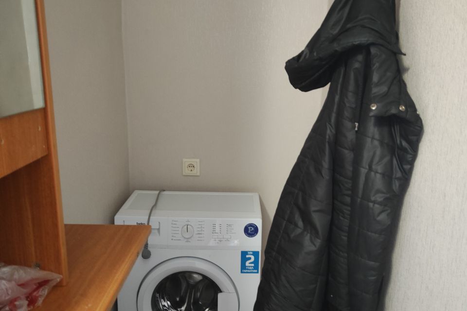 Продаётся 1-комнатная квартира, 37.3 м²