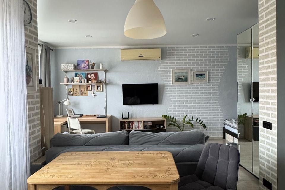Продаётся 1-комнатная квартира, 37.9 м²