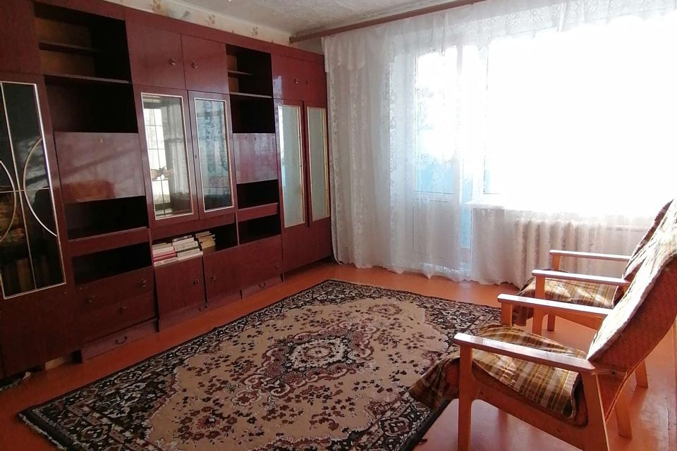 Сдаётся 1-комнатная квартира, 35 м²