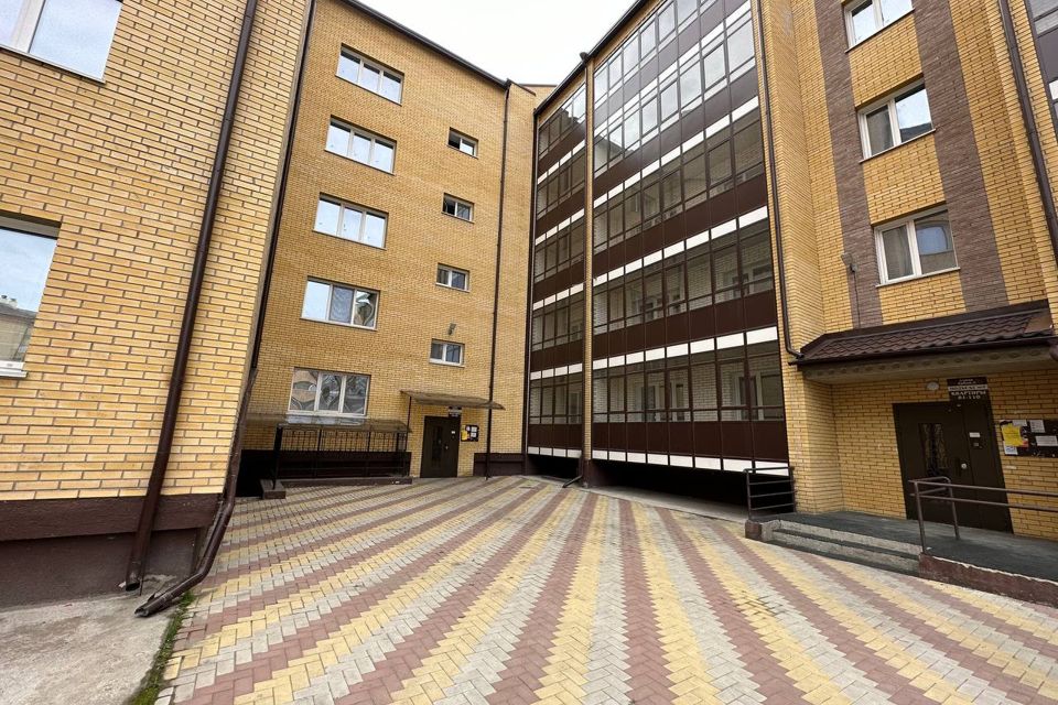 Продаётся 1-комнатная квартира, 44.4 м²
