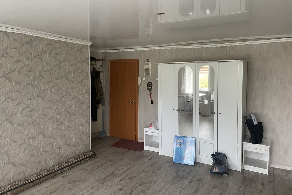 Продаётся 2-комнатная квартира, 42.4 м²
