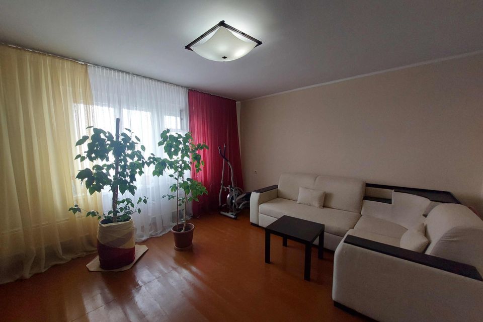 Продаётся 3-комнатная квартира, 64.5 м²