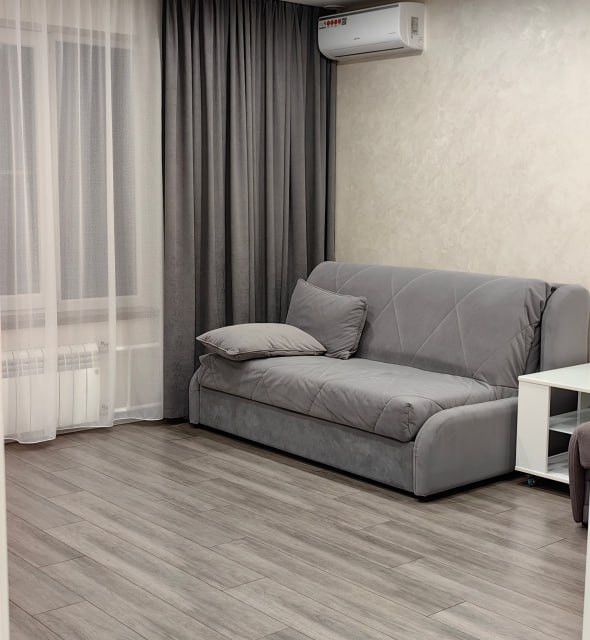Продаётся 1-комнатная квартира, 36.8 м²