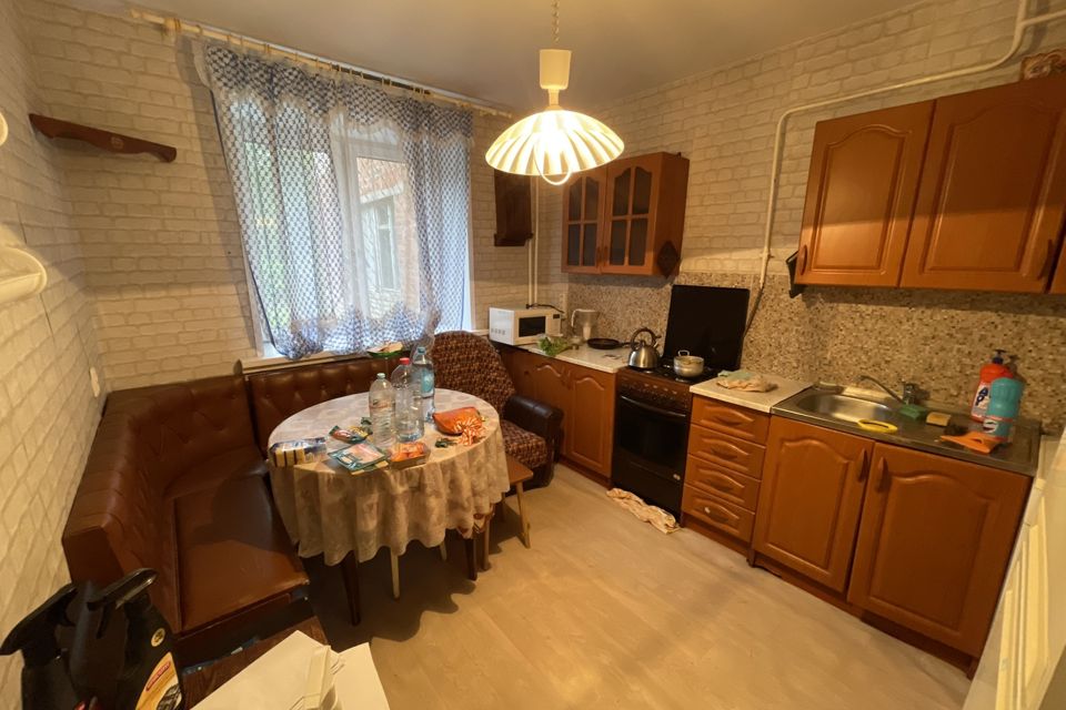 Продаётся 3-комнатная квартира, 61 м²