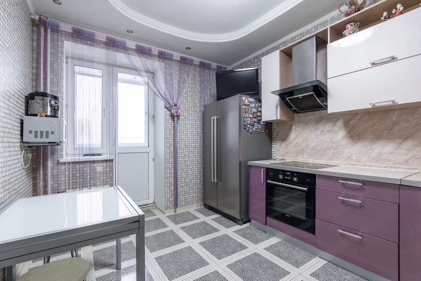 Продаётся 2-комнатная квартира, 71.7 м²