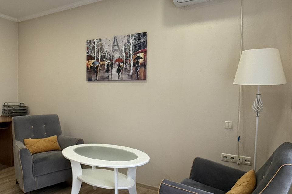 Сдаётся 1-комнатная квартира, 38 м²