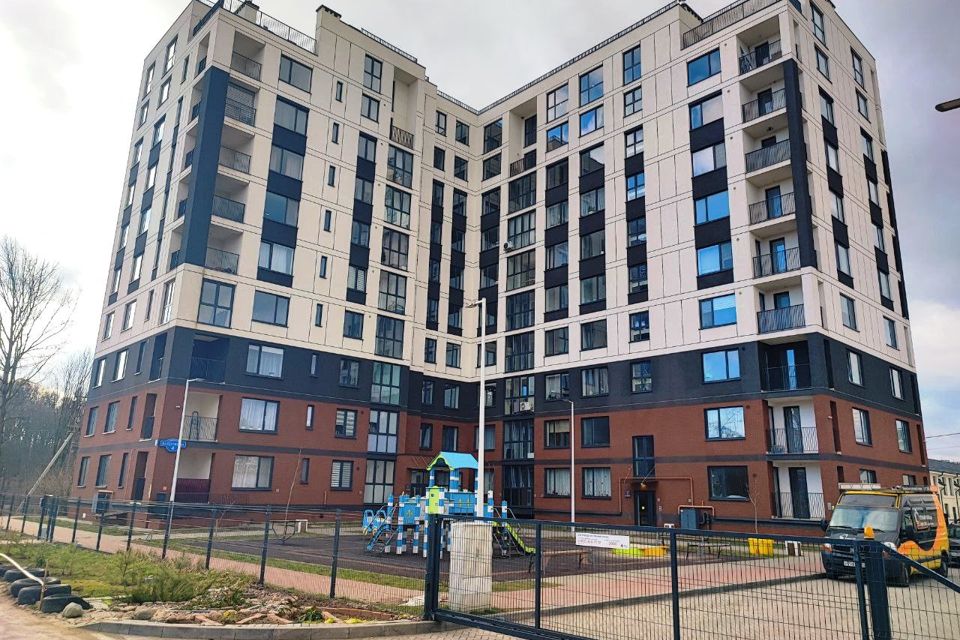 Продаётся 2-комнатная квартира, 68.4 м²